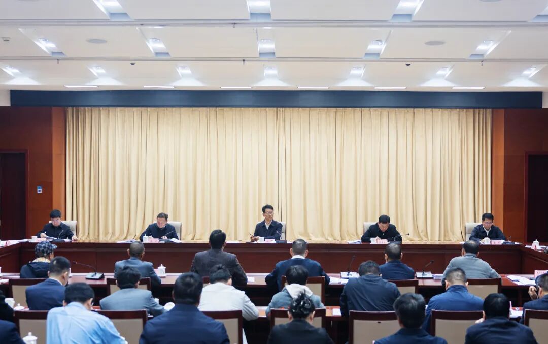 全市招商簽約項目政企懇談會召開